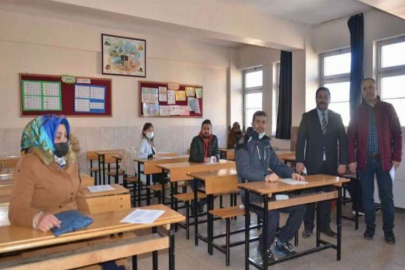 Bu kez veliler sınav heyecanı yaşadı