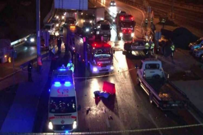 D-100’de çekici bekleyen sürücüye otomobil çarptı, sürücü hayatını kaybetti