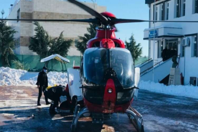 Ambulans helikopter doğum sancısı tutan kadın için havalandı