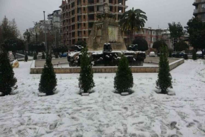 Kar yağışının ardından Hatay beyaza büründü