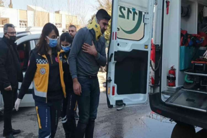 Otomobil ile hafif ticari araç çarpıştı: 1 yaralı