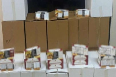Kolilerden kaçak makaron fışkırdı