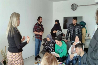 GAÜN öğrencileriyle halı tasarımı üzerine söyleşi