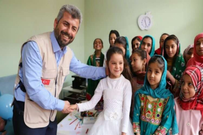 Türkiye’den Afganistan’daki 2 bin 500 aileye gıda ve nakit desteği
