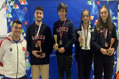 SANKO Okulları öğrencileri bir birincilik, üç üçüncülük kazandı