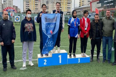 Sanko Okulları öğrencileri okçulukta 2 madalya kazandı