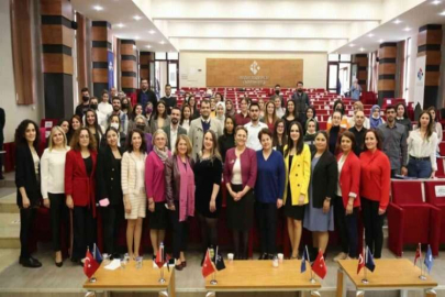 HKÜ’de Hemşirelik Eğitimi sempozyumu gerçekleştirildi