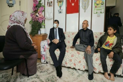 Fadıloğlu önce veli toplantısına katıldı, sonra evde ziyaret etti