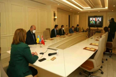 Şahin, Kharkiv Belediye Başkanı Terekhov ile görüştü