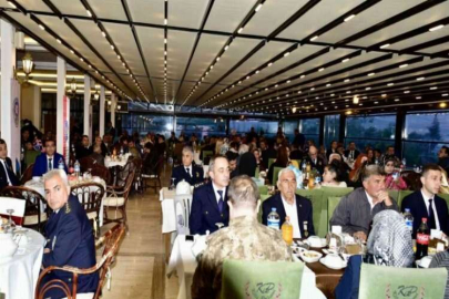 Şehit aileleri ile gazilere İftar