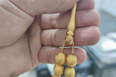 Bu tespihin fiyatı dudak uçuklatıyor