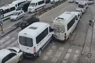 Gaziantep’te pes dedirten kazalar kameralara yansıdı