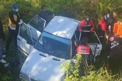 Minibüs ile otomobil çarpıştı: 2 yaralı