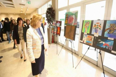 Türkiye ve Romanya çocuk resim sergisi açıldı
