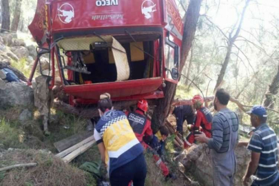 Trafik kazası: 1 ölü, 3 yaralı