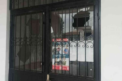 Okula satırlı saldırı