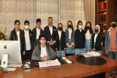 Kadooğlu koltuğu devretti