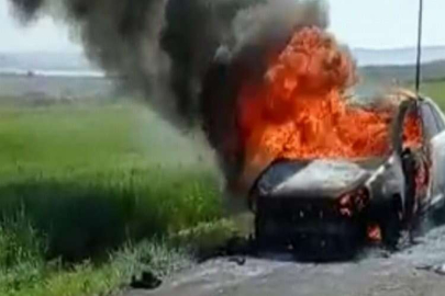 Otomobil alev topuna döndü