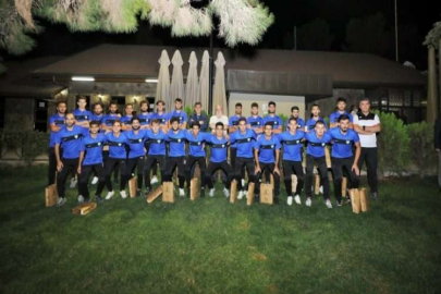 Futbol akademileri oyuncu fabrikası gibi çalışıyor