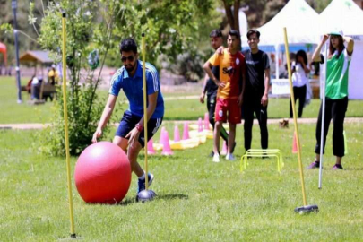 Üniversitede festival heyecanı başladı