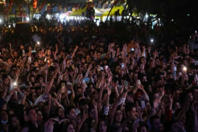 Gençlik ve Spor Festivali’nin son gününde gençler, konser ve yarışmalarla eğlenceye doydu