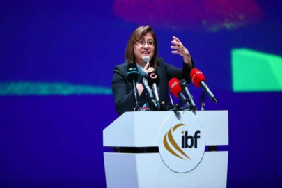 ŞAHİN: BU ZİRVEYLE GAZİANTEP PARLAYAN BİR YILDIZ OLACAK