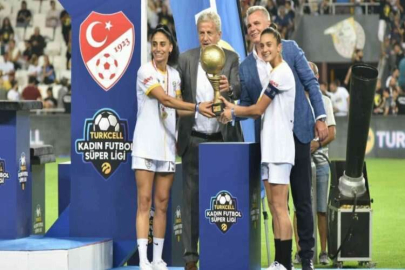 Kadın futboluna ilgi her gün artıyor