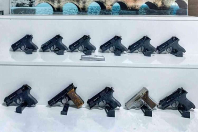 Otomobilinden 11 silah çıktı, “buldum” dedi