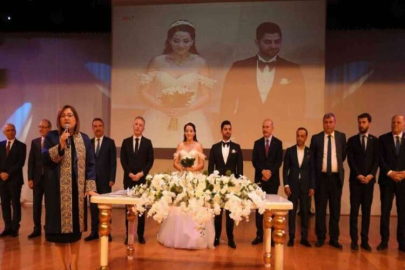 Sermet Atay kızını evlendirdi... Nikaha Bakan Soylu katıldı