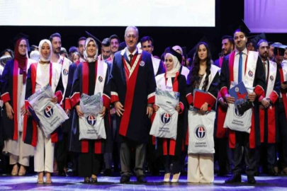GAÜN İktisadi ve İdari Bilimler Fakültesi öğrencilerini mezun etti