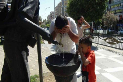 Şanlıurfa’da sıcak hava bunalttı