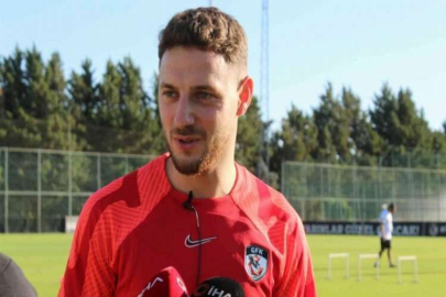 Mustafa Eskihellaç: “Gaziantep FK’ya geldiğim için çok mutluyum”
