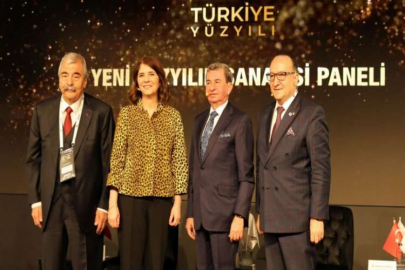 KONUKOĞLU TÜRKİYE YÜZYILI ZİRVESİ'NE KATILDI
