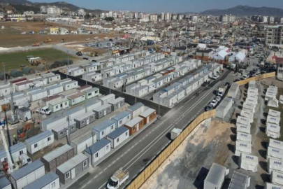 NURDAĞI’NDAKİ KONTEYNER KENTE AİLELER YERLEŞTİRİLİYOR