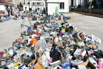 Enkaz altında kalan hayatlar, yürek yakan hatıralarda kaldı