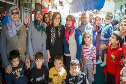 Fatma Şahin, Barak Mahallesi’ni ziyaret etti