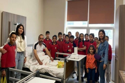 Gercüş’te öğrenciler hastaları ziyaret etti