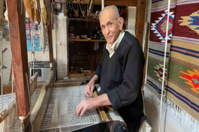 Ürettiği kilimleri dünyaya ihraç ediyor