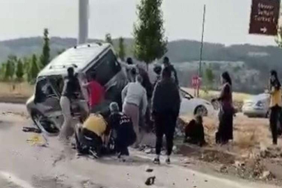 Otomobil ile hafif ticari araç çarpıştı: 8 yaralı
