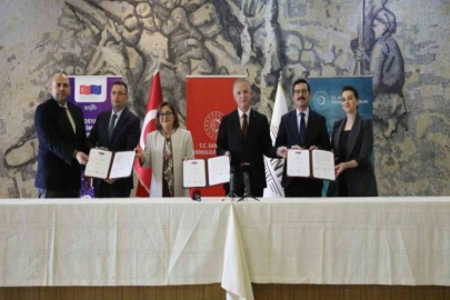 Depremzedelere sosyal girişim desteği