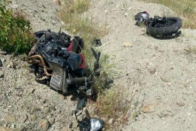 Motosiklet şarampole yuvarlandı: 1 ölü