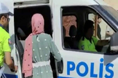 Yanlış okula giden öğrencinin imdadına trafik polisleri yetişti