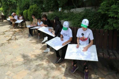 Öğrenciler, doğayı resmetti