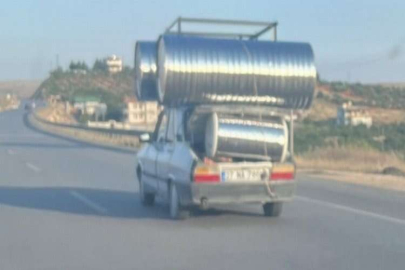 Nakliye kamyonu gibi otomobil
