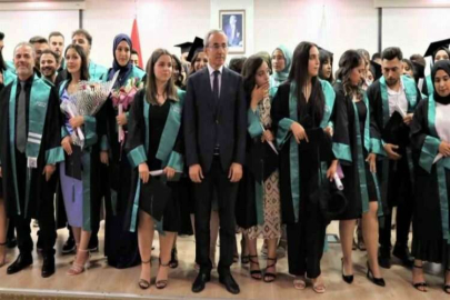GİBTÜ’den mezun olan 421 öğrenci kep attı
