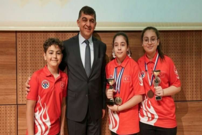 Ay-Yıldızlı sporcular unvan hedefinde
