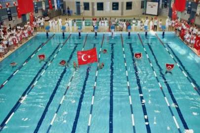 Alleben Yüzme Havuzu’nda tarihi başarılar yazıldı