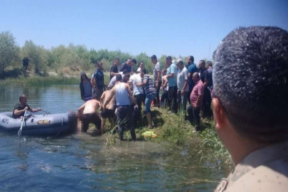 Çocuklarını kurtarmaya çalışan baba boğuldu