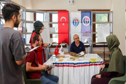 GAÜN ADAY ÖĞRENCİLER İÇİN TANITIM BÜROSU AÇTI