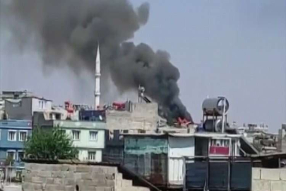 Gaziantep’te evin çatısında çıkan yangın korkuttu